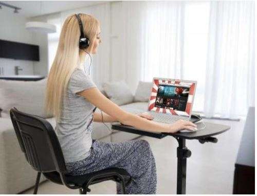 BEDSIDE LAPTOP TABLE / GREAT FOR STUDYING