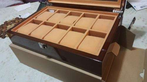 WATCH BOX 10 SLOT SOLID BROWN WOOD