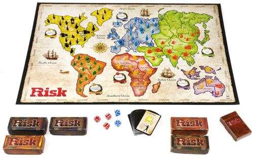 Risk - The game of strategic conquest / Social activity game / Christmas