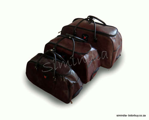 Set of 3 Quality Duffle Luggage Bags with Roller Wheels - Brown