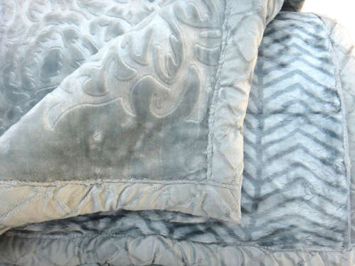 New Arrivals Super Soft 3 PLY Heavy Quality Mink & Embossed Blanket Light GREY