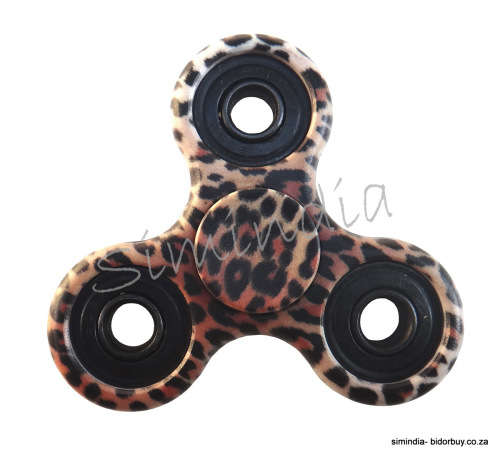 Hand Spinner Toy to Reduce Stress gain Focus and Kills Boredom - Choose from 3 designs