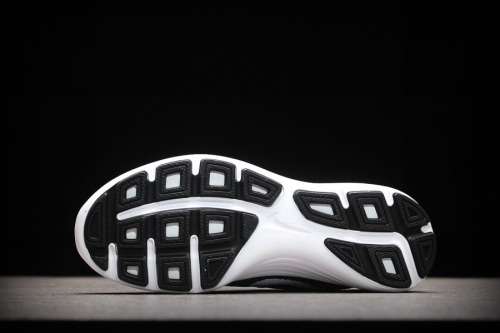 Original Mens Nike Revolution 3 - 819300 406  UK 8 (SA 8)