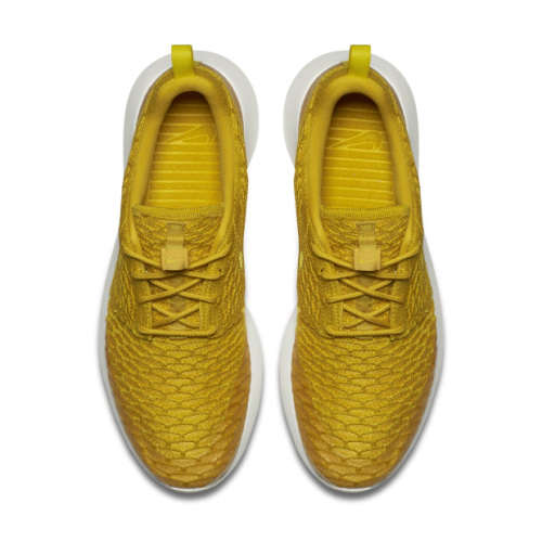 Original Women's NIKE ROSHE ONE FLYKNIT GOLD 704927 701 UK Size 4 (SA 4)