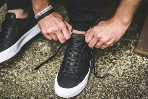 Original Mens NIKE Blazer Studio QS Black/ White 850478 002 Size UK 12 (SA 12)