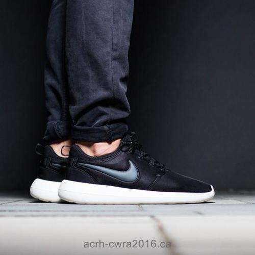 Original Mens NIKE ROSHE TWO 844656 003 Black/ Anthracite Size UK 11 (SA 11)