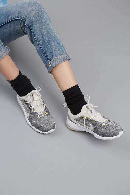 Original Women's Nike CK Racer  916792 005 LIGHT BONE GREY Size UK 4.5  (SA 4.5)