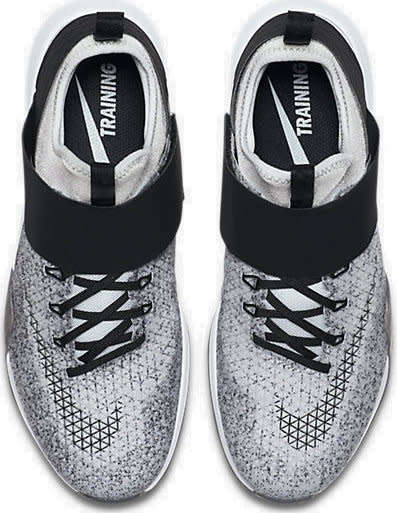 Original Women's Nike Air Zoom Strong WHITE/ BLACK 843975 100 Size UK 4.5 (SA 4.5)