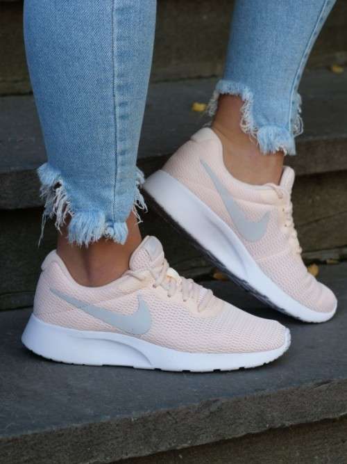 Original Women's Nike Tanjun Guava Ice/ Vast Grey-White 812655 800 UK 5.5 (SA 5.5)