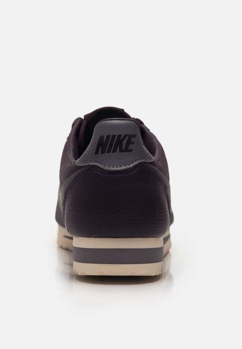 Original Mens NIKE Classic Cortez Leather Burgundy Ash/ Gunsmoke 749571 601 Size UK 9 (SA 9)