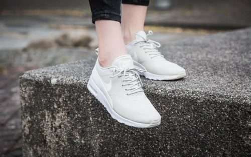 Original Women's NIKE AIR MAX THEA Light Bone/Sail- White 599409 026 Size UK 5.5 (SA 5.5)