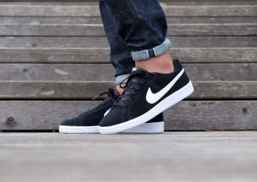 Original Mens NIKE Court Royale SUEDE 819802 011 Black/ White Size UK 8 / 9 (SA 8 / 9)