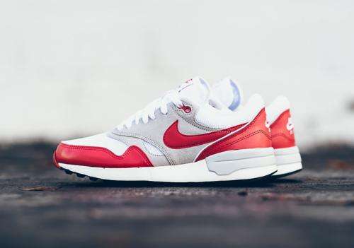 Original Mens NIKE Air ODYSSEY White/University Red Retro Look 652989 106 Size UK 9 (SA 9)