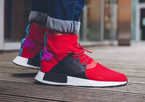 Original Mens ADIDAS NMD XR1 SCARLET/CORE BLACK/SHOCK PURPLE BZ0632 Size UK 9 (SA 9)