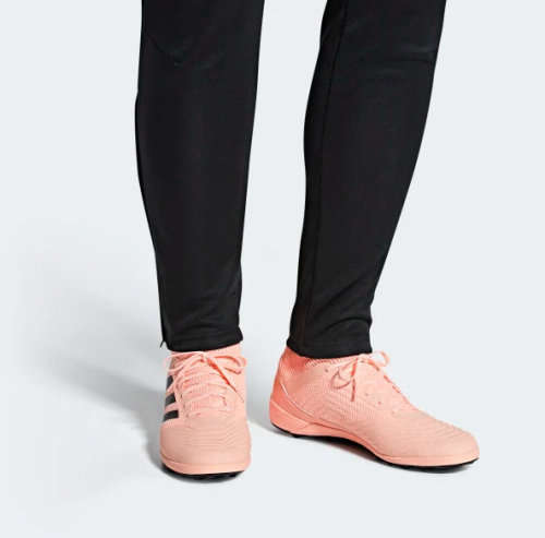 Original Men's ADIDAS Predator Tango 18.3 TF Sneakers Clear Orange DB2132 Size UK 7 (SA 7)