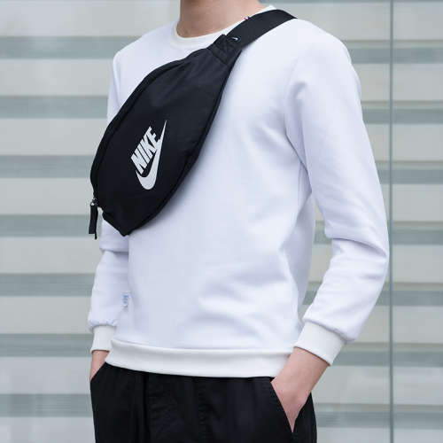 Original NIKE Heritage GFX Hip Sack Waistpack Running Waist Black Bag CK0981 010