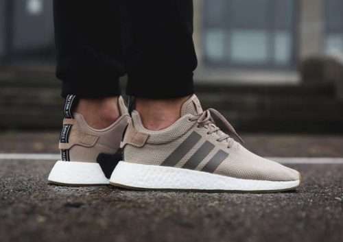 Original Mens adidas NMD_R2 Trace Khaki /Simple Brown BY9916 Size UK 6 (SA 6)
