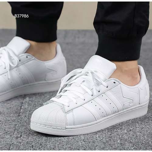 Original Men's adidas Superstar Street Casual Skateboard Sneakers White B37986 Size UK 12 (SA 12)