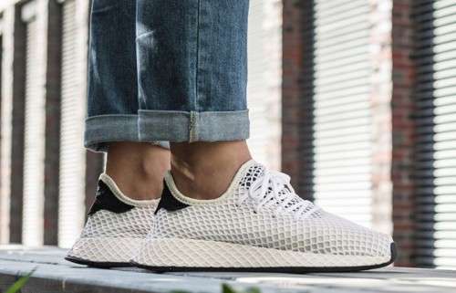 Original Women's adidas Deerupt Runner Beige/ White/ Black CQ2913 Size UK 6 (SA 6)