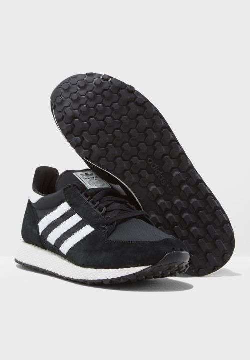 Original Men's adidas Forest Grove B41550 Black / White Size UK 8 (SA 8)