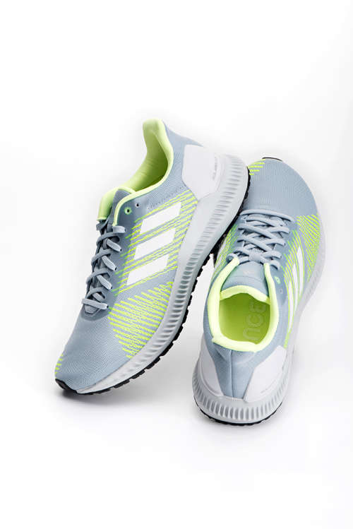 Original UNISEX adidas SOLAR Blaze Running Shoes F34546 UK 8 (SA 8)