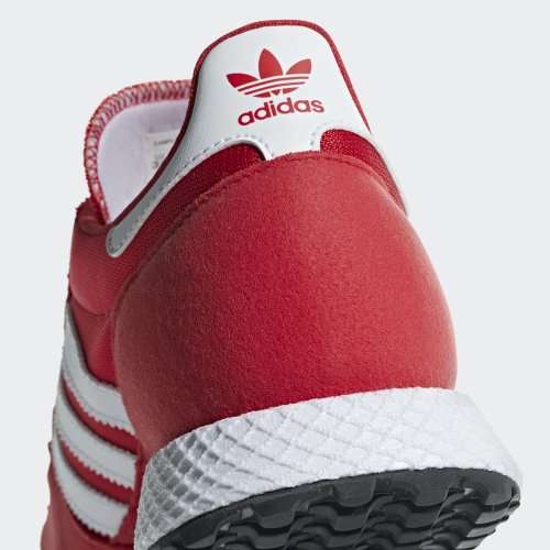 Original KIDS adidas UNISEX Forest Grove C Scarlet Red/ White B37746 Size UK 4 (SA 4)