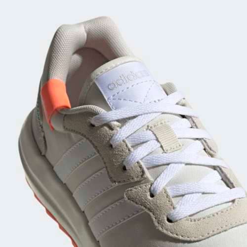 adidas Women's RETRORUN's Chalk White /Cloud White/Signal Coral EH1858 Size UK 5 (SA 5)