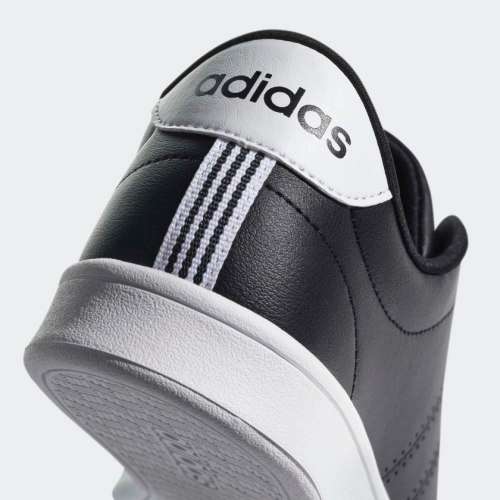 adidas Women's ADVANTAGE CLEAN QT Core Black / Cloud White DB1370 Size UK 5 (SA 5)