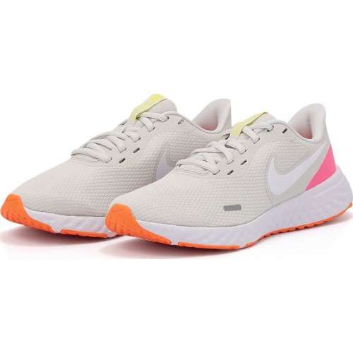 Nike Women's Revolution 5 Platinum Tint / Pink Blast BQ3207 007 Size UK 5.5 (SA 5.5)