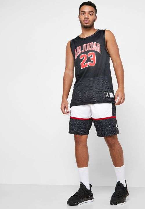 NIKE AIR JORDAN JUMPMAN GRAPHIC SHORTS White/Black AV3211 010  Size Large