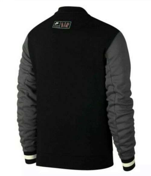 NIKE AIR Men's Fleece Crewneck Warm Sweatshirt (LOOSE FIT) Black /Grey CN9123 010 Size Medium