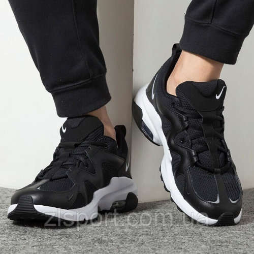 Nike Men's Air MAX Gravitation Black /White AT4525 001 Size UK 9 (SA 9)