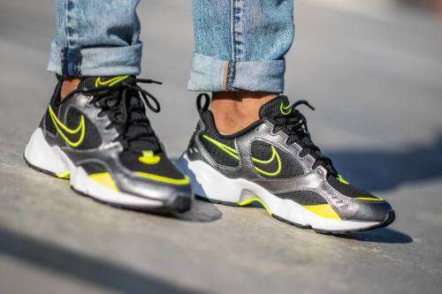 Nike Men's AIR Heights Black Volt/ Metallic Dark Grey AT4522 006 Size UK 8 (SA 8)