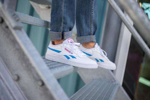 Reebok Men's Classic CLUB C REVENGE White/ Horizon Blue/ Vector Red FV6386 Size UK 8 (SA 8)