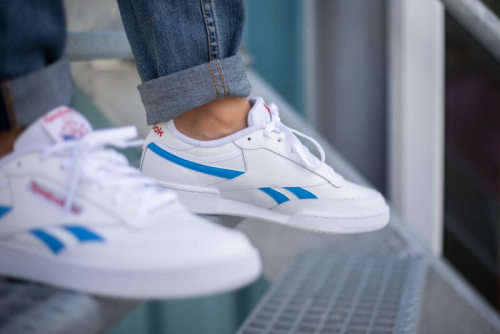 Reebok Men's Classic CLUB C REVENGE White/ Horizon Blue/ Vector Red FV6386 Size UK 8 (SA 8)