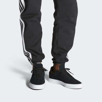 adidas Men's Classics SABALO Core Black/ White EG7840 Size UK 7 (SA 7)