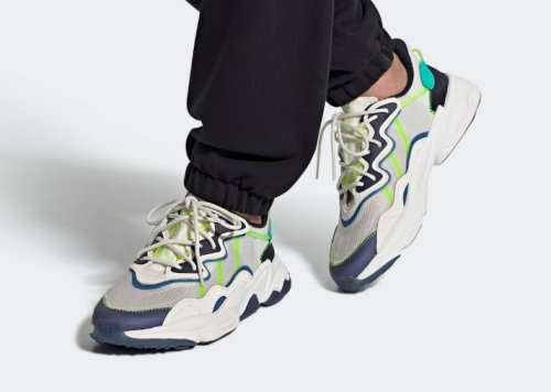 adidas Men's OZWEEGO Chalk White/ Signal Green/ Legend Ink FY3124 Size UK 9.5 (SA 9.5)