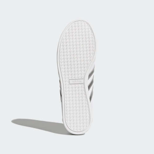 adidas Women`s VS CONEO QT White / Matte Silver DB0135 Size UK 9.5 (SA 9.5)