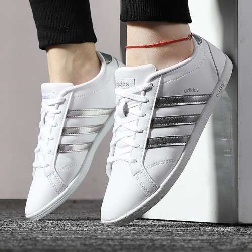 adidas Women`s VS CONEO QT White / Matte Silver DB0135 Size UK 9.5 (SA 9.5)