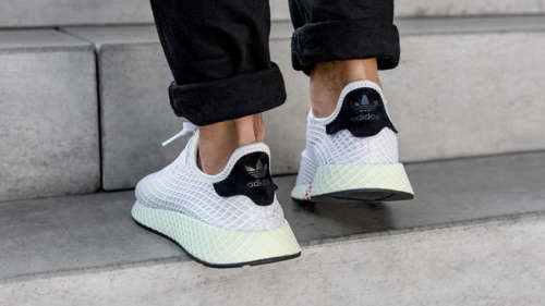 adidas Men's Deerupt Runner Cloud White/ Carbon Black CQ2629 Size UK 11 (SA 11)