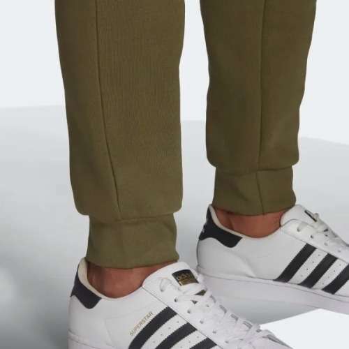adidas Men`s adicolor Essential Trefoil Pants Focus Olive GA2348 Size Medium