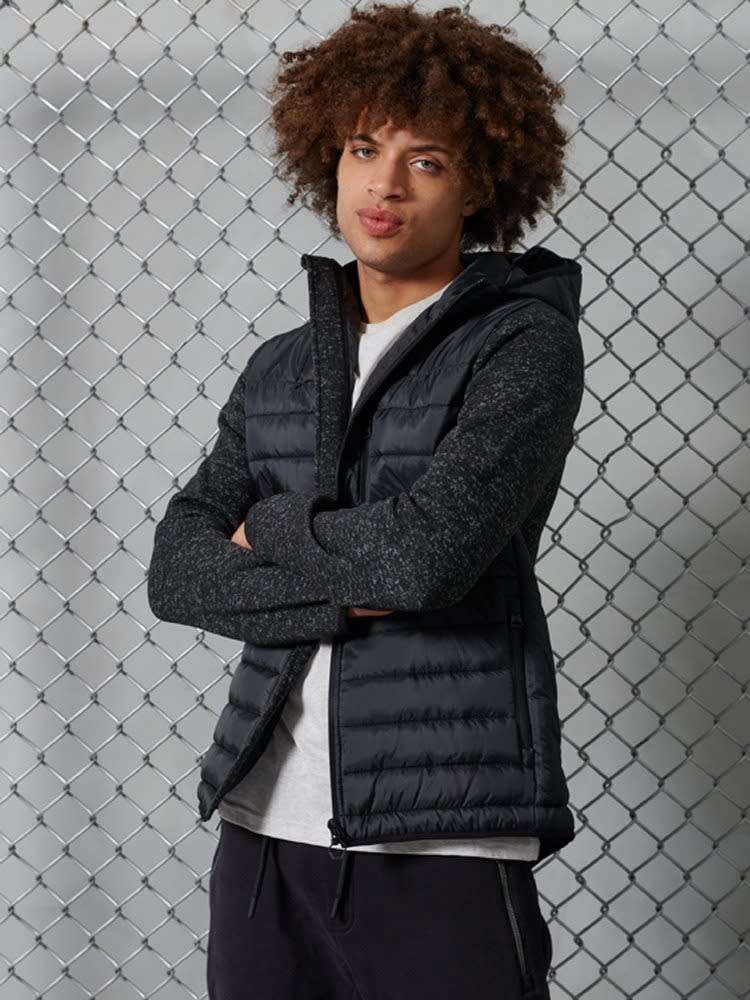 Superdry Men`s Storm Hybrid Zip Up Hooded Jacket Black M2010377A Size Medium
