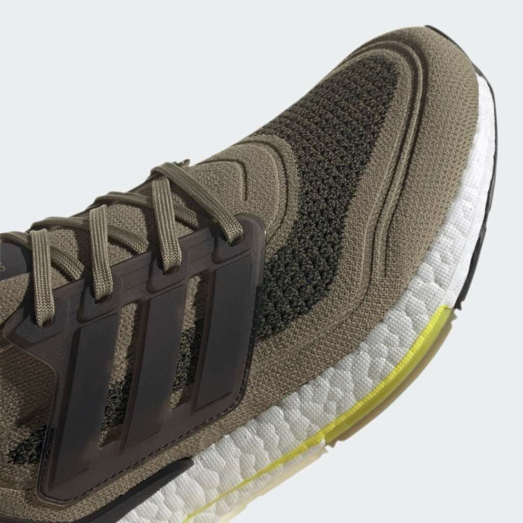 adidas Men`s ULTRA BOOST 21 Orbit Green S23879 Size UK 8 (SA 8)