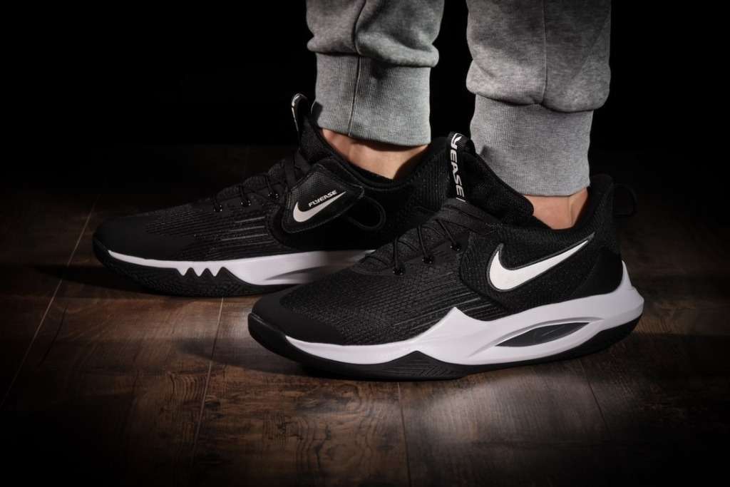 Nike Men`s Precision 5 Flyease Black/ White DC5590 004 Size UK 7 (SA 7)