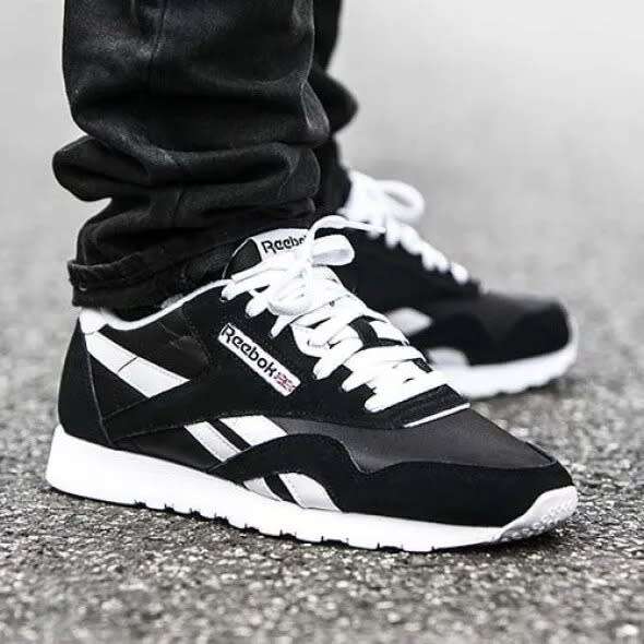Reebok Men`s Classic Nylon Black/ White FV1592 Size UK 9 (SA 9)