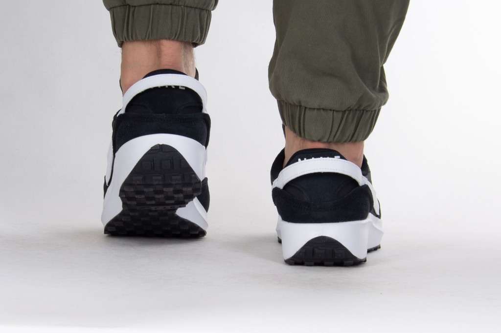 Nike Men`s Waffle Debut Black/ White DH9522 001 Size UK 12 (SA 12)