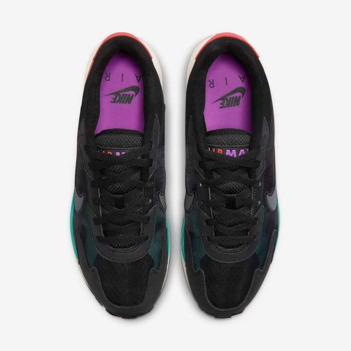 Nike Men`s Air Max Solo Black/Clear Jade II/Vivid Sulphur DX3666 001 UK 11 (SA 11)