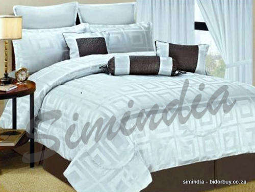 KING size Bedspread Superior Luxurious 11 piece heavy comforter set - WHITE COLOUR