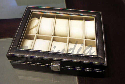New Arrivals - 10 Cushion Pocket Watch Case in Black Leatherette - Superior looks