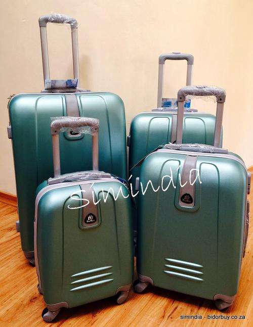 Set of 4 Suitcases Travel Trolley Luggage, ABS with Universal Wheels - Travel in Style - Green